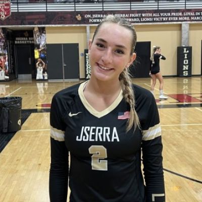 JSerra girls volleyball defeats San Juan Hills in four sets