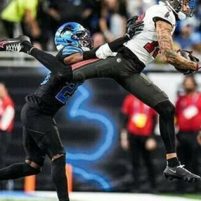 Bucs WR Mike Evans suffers broken collarbone, to miss significant time