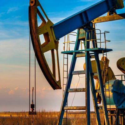 Oil prices back at $100 as Iran steps up attacks on Gulf shipping