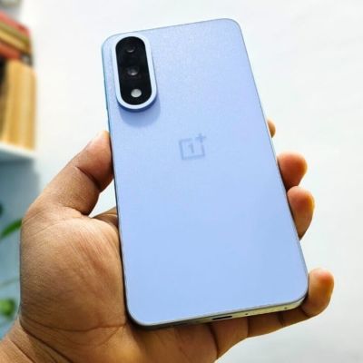 Best mobiles under ₹35,000 in Amazon sale: OnePlus Nord 5, iQOO Neo 10 and more