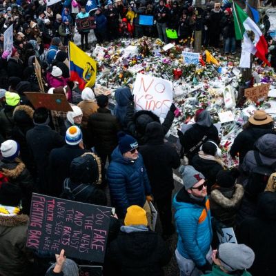 Tens of thousands protest in Minneapolis over Ice shooting of Renee Good