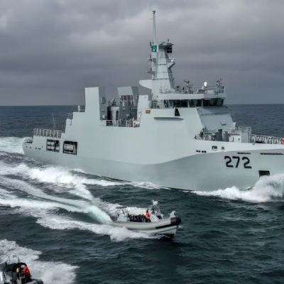 Pakistan Navy Captures Drugs With a Market Value of Nearly $1 Billion in Arabian Sea