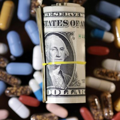 Trump to sign executive order on reducing prescription drug prices