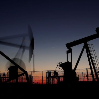 Oil slips but still set for for weekly gain amid supply worries