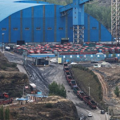 China coal generation share at record low in May as renewables hit new highs, analysis shows