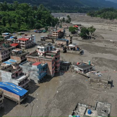 UNFPA: Pregnant women, new mothers at risk in flood-hit areas – Peoples’ Review