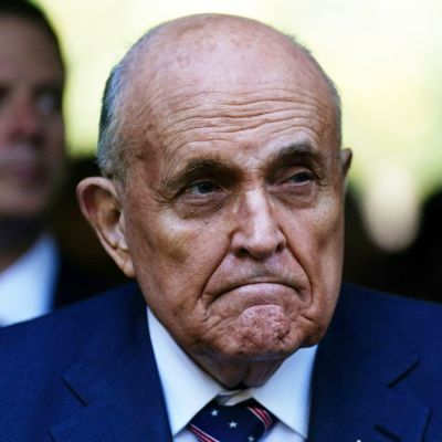 Giuliani Has to Give His Yankees Memorabilia to Election Workers He Defamed