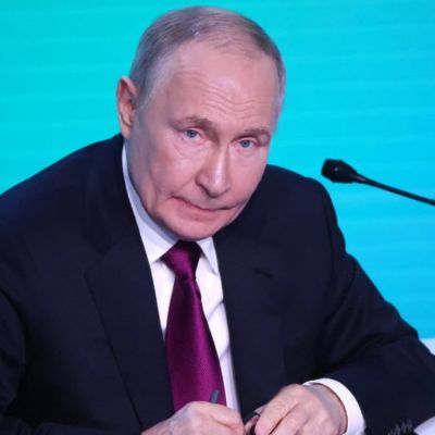 Putin only wants peace on his terms. He thinks Trump may provide it