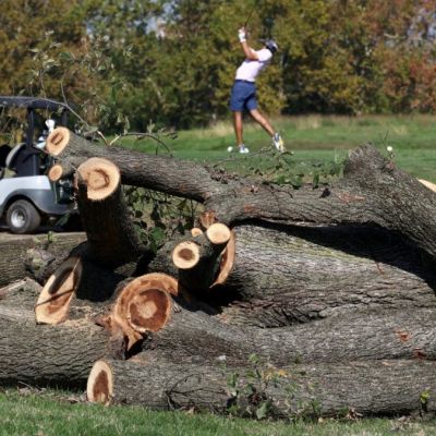 As his party founders and wars rage, why is Trump obsessed with a DC golf course?