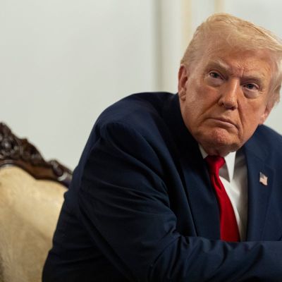 Trump tells airlines to consider Venezuela’s airspace closed