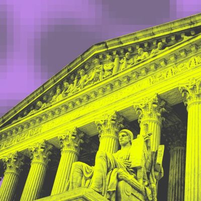 Supreme Court allows firing of FTC commissioners, ends agency independence