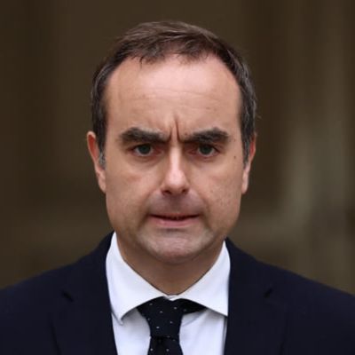 French PM Resigns After Just 27 Days