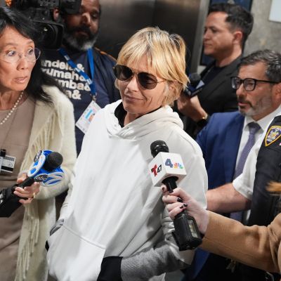 Actor Selma Blair arrested in New York after alleged assault on Delta flight