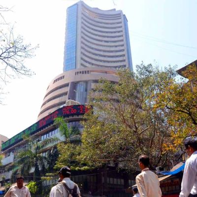Sensex, Nifty slide in early trade on FII outflows, global jitters
