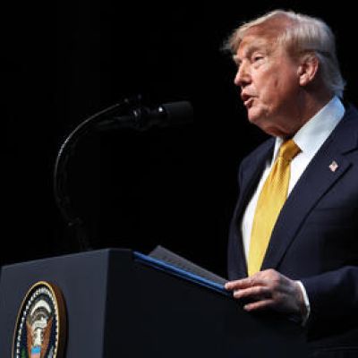 Trump backtracks, waives announced 20% tax on cargo of ships passing through Strait o