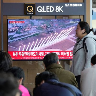 North Korea fires volley of ballistic missiles in major new tests