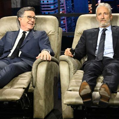 Jon Stewart surprises Stephen Colbert with a celebrity guest and a cancellation gift on ‘The Late Show’
