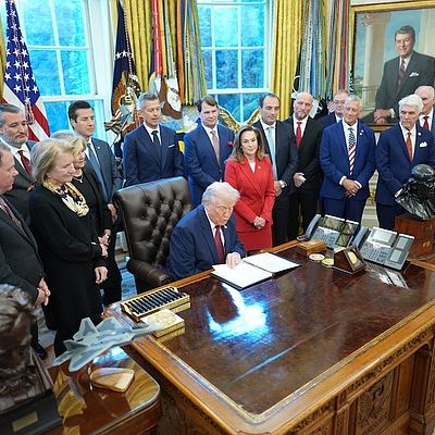 Trump returns to gasoline as fuel of choice for cars, gutting Biden’s climate policy | Chattanooga Times Free Press