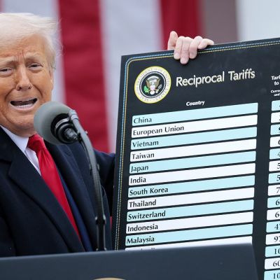 Claims of Trump Criticizing Supreme Court Using Pseudonym Proven False: Theories Debunked - Internewscast Journal