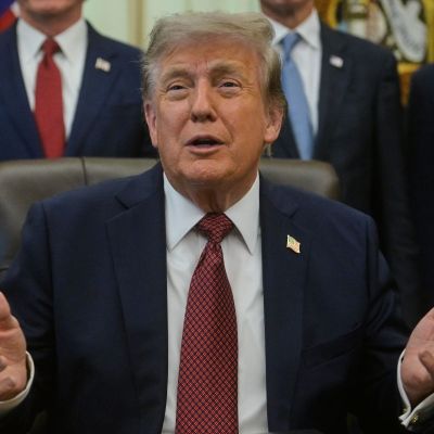 FTSE 100 Live: Stocks to jump as Trump hints at Iran Hormuz deal