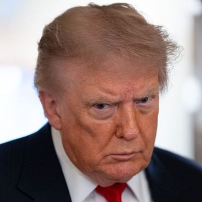 Trump threatens to bomb Oman if it ‘gets in the way’ of Iran negotiations
