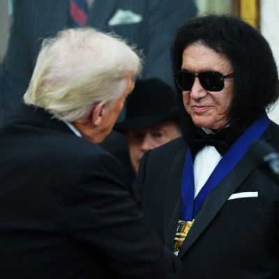 Trump Presents Kennedy Center Honorees with Gold Medallions