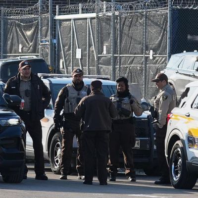 Unexpected Shift: Supreme Court’s Surprising Stance on Trump-Related Cases – Internewscast Journal