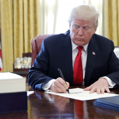 H-1B visas: Trump to impose $100,000 annual fee for skilled foreign workers