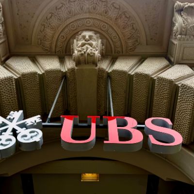 UBS Beats Expectations as Credit Suisse Integration Nears Completion