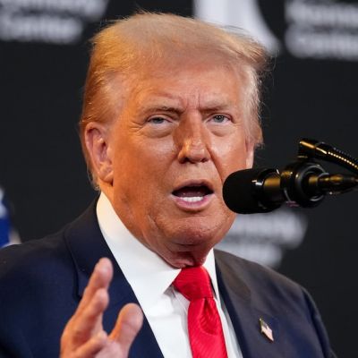 Trump Preps for Power Summit With Deranged Election Denial