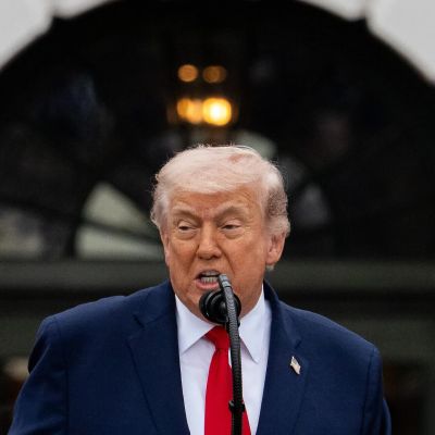 Trump says 1,000 missiles loaded, aimed at Iran over assassination threat