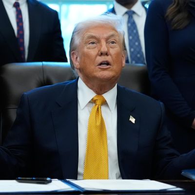 Trump’s critics absolutely rage over ’embarrassing’ move: ‘F—ing pathetic’