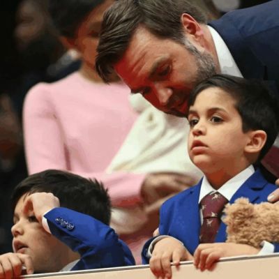 Secret Service Agent Under Review For ‘Leaking’ Vance’s Travel Plans That Included Golf Lesson With Son | Watch