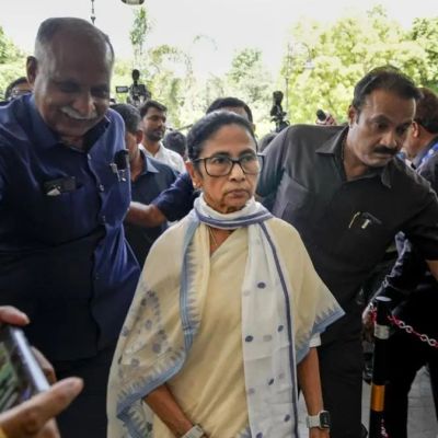 Will TMC join congress? High-level talks set off political speculation – Business Upturn