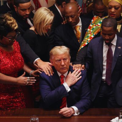 ‘Do you even have a country left?!’: Donald Trump’s self obsession reaches a new height and America is going ‘WHAT!’