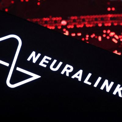 Neuralink’s value jump leaves some Musk employees itching to cash out