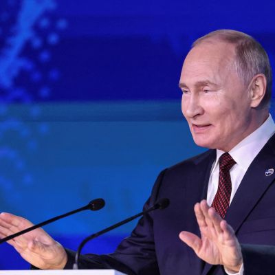 Putin, after Trump win, says a struggle for a new world order is underway