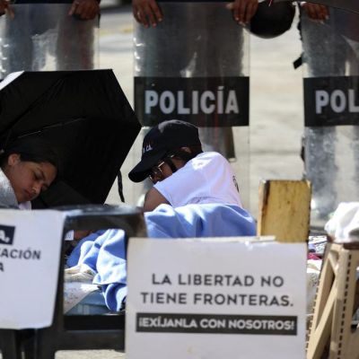 Venezuela frees 17 political prisoners before amnesty law
