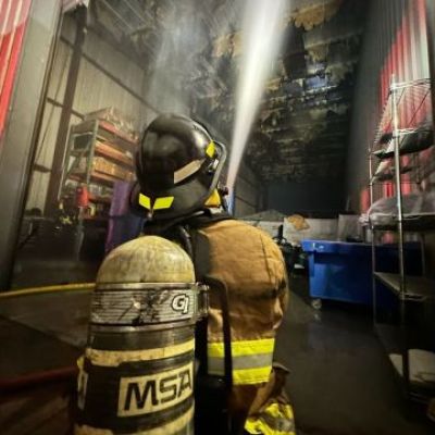 Kaua’i firefighters called to action in Puhi early morning warehouse fire