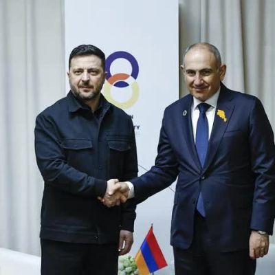 Kremlin comments on Pashinyan-Zelenskyy handshake