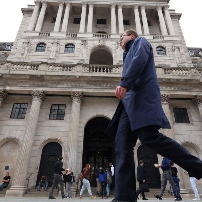 UK mortgage and consumer credit data disappoint as economy slows