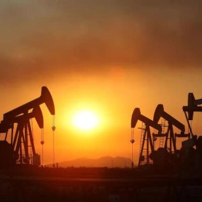 Oil prices falling as traders await next round of Iran-US talks in Doha