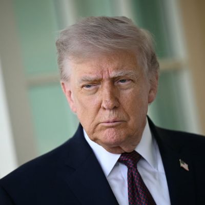 When Trump needs a distraction, he picks a fight with the Pope – The Boston Globe