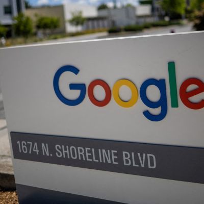 Australian regulator sues Google over anti-competitive Search deals