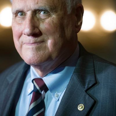 Former Sen. Jon Kyl, who shaped water policy and backed Kavanaugh, dies at 84