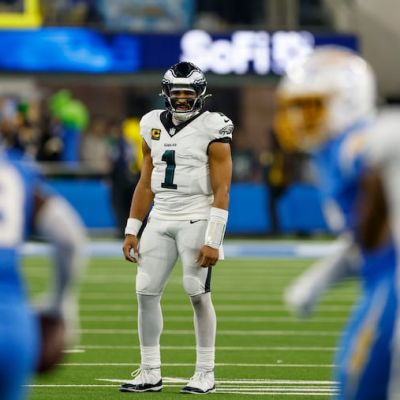 Eagles grades: Jalen Hurts turns it over five times in yet another poor offensive display