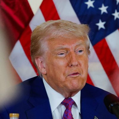 Trump says U.S. must pay off debt before creating a sovereign wealth fund