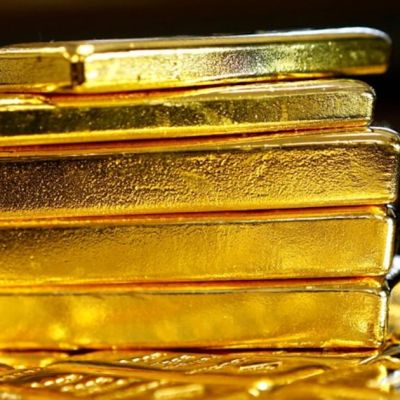 Gold loses ground amid firmer US treasury yields