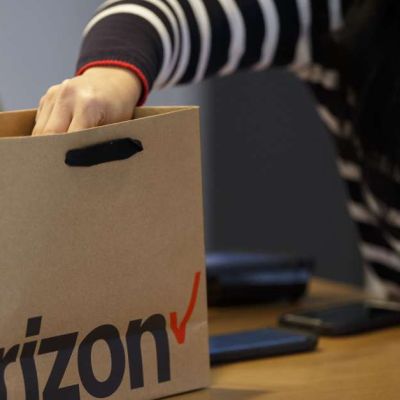 Verizon quietly makes a change that just made customers very angry