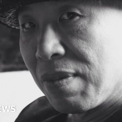 Gao Zhen: China jails artist over satirical Mao Zedong sculptures, say rights groups